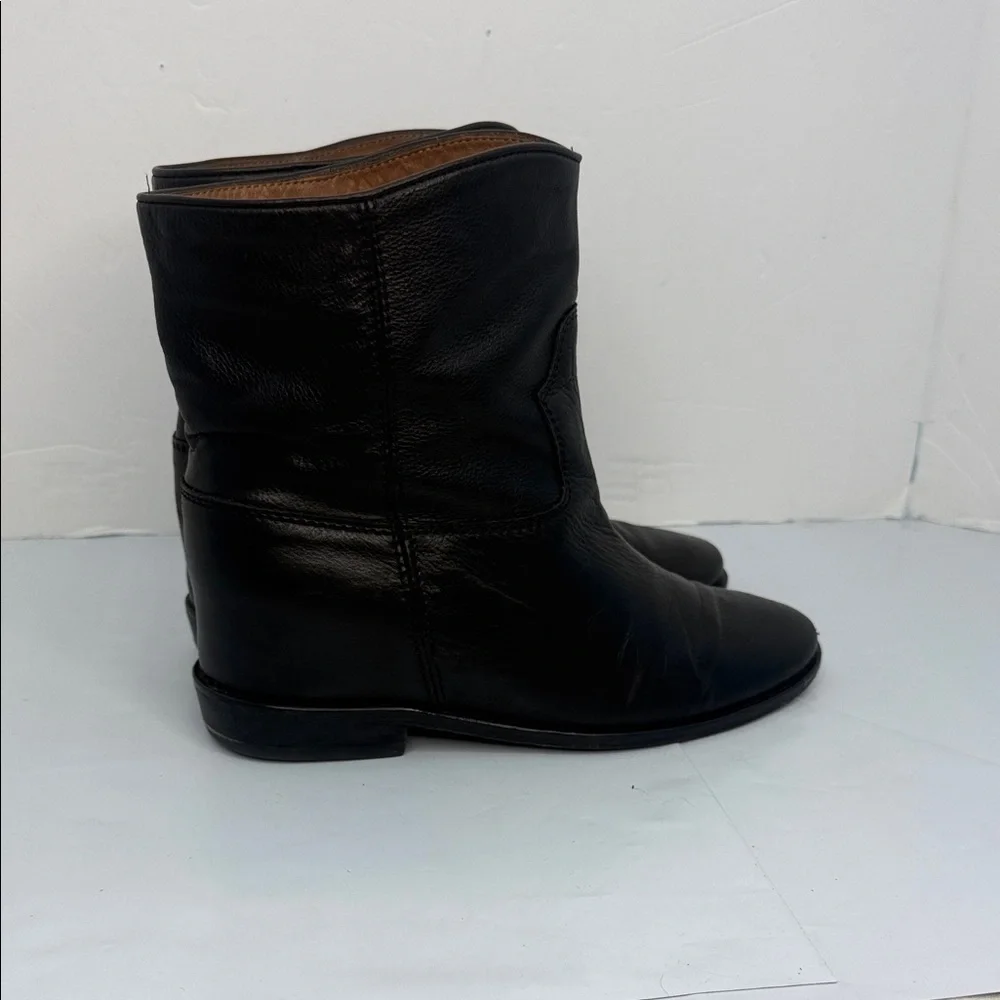 R & Renzi  Italian leather Heiden heel ankle booties. Size 37